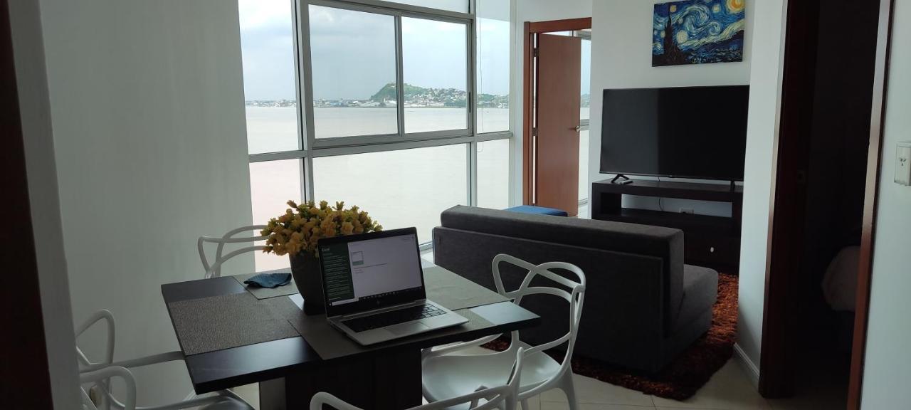 Puerto Santa Ana Suites Γκουαγιακίλ Εξωτερικό φωτογραφία