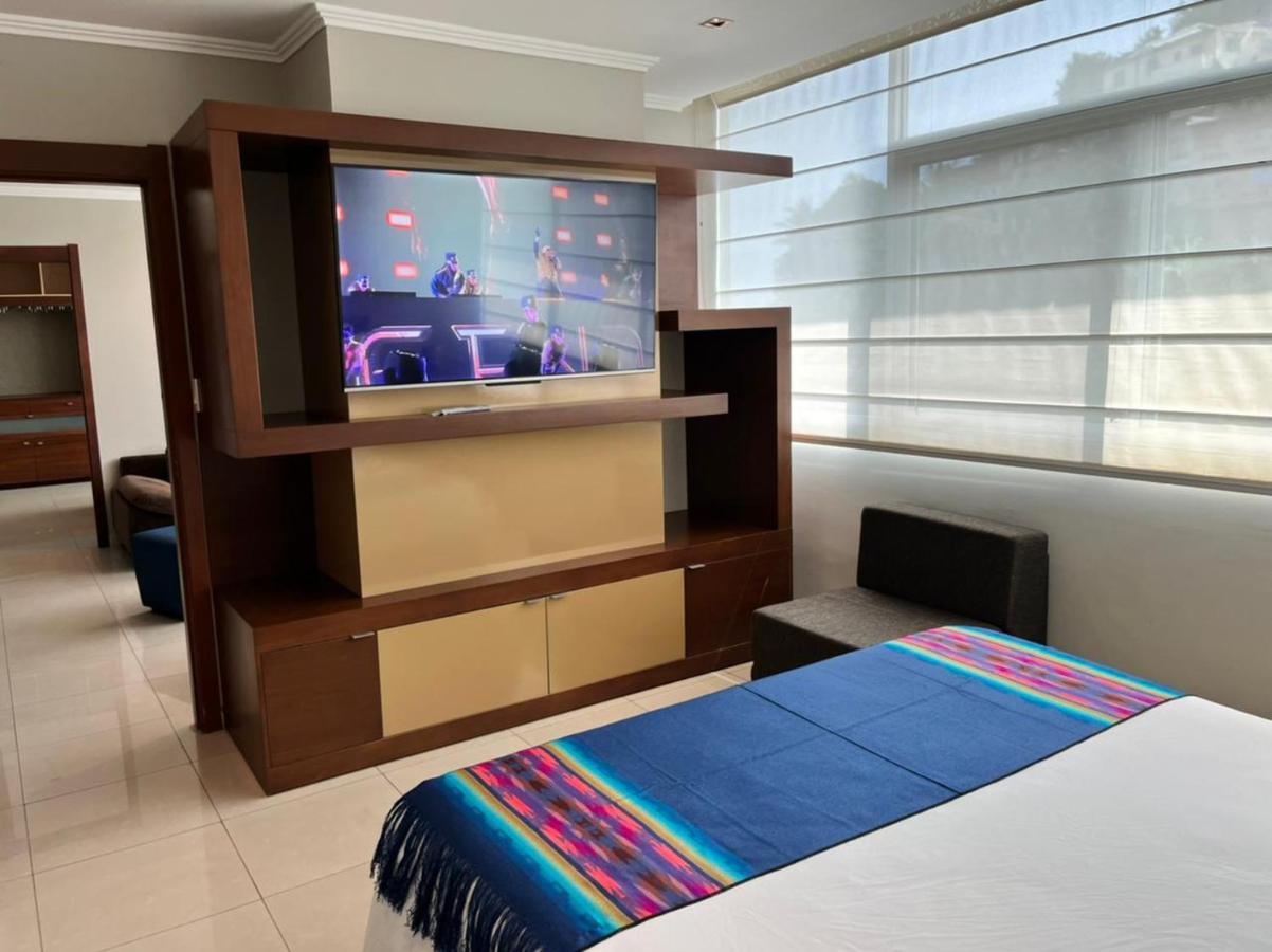 Puerto Santa Ana Suites Γκουαγιακίλ Εξωτερικό φωτογραφία