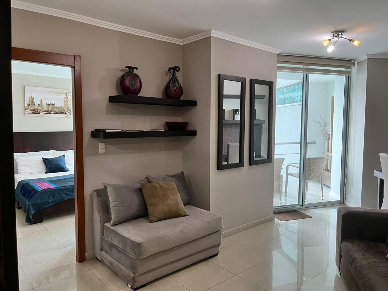 Puerto Santa Ana Suites Γκουαγιακίλ Εξωτερικό φωτογραφία